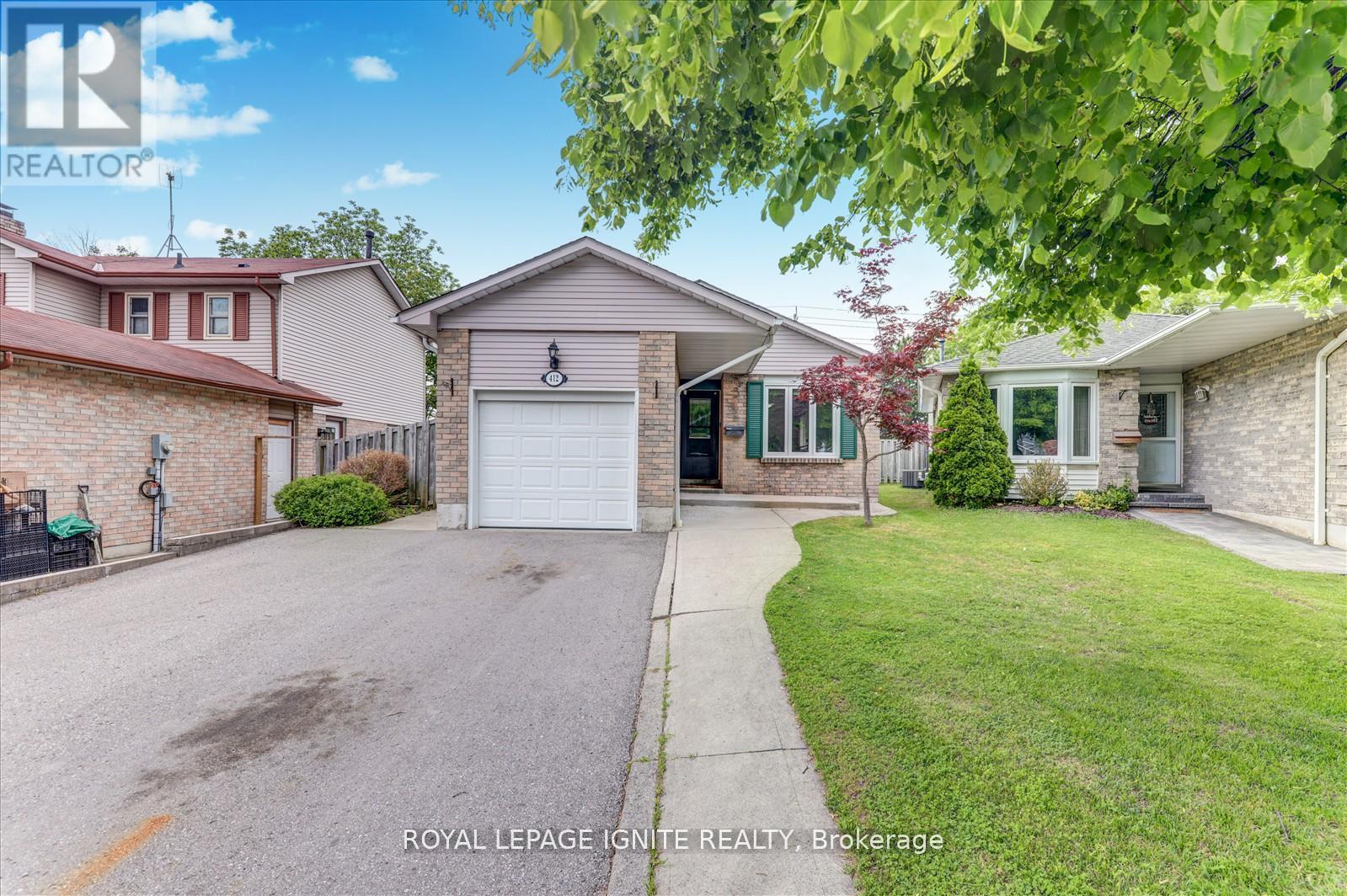 Property at 412 PRINCE OF WALES DRIVE image 2