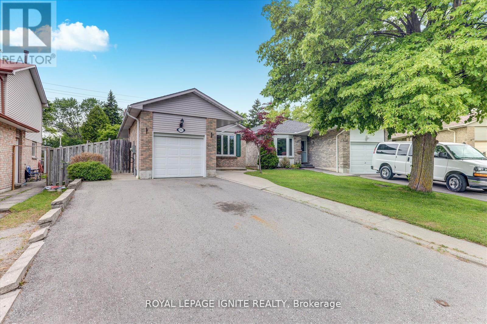 Property at 412 PRINCE OF WALES DRIVE image 3