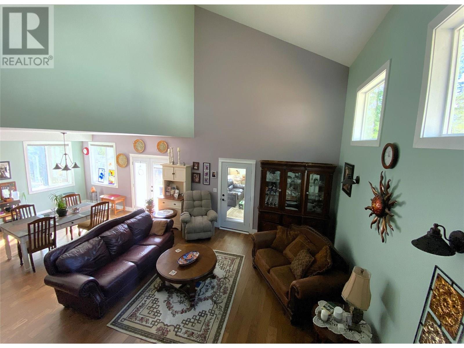 7463 Black Road Se, Salmon Arm, British Columbia  V1E 2P6 - Photo 28 - 10340642
