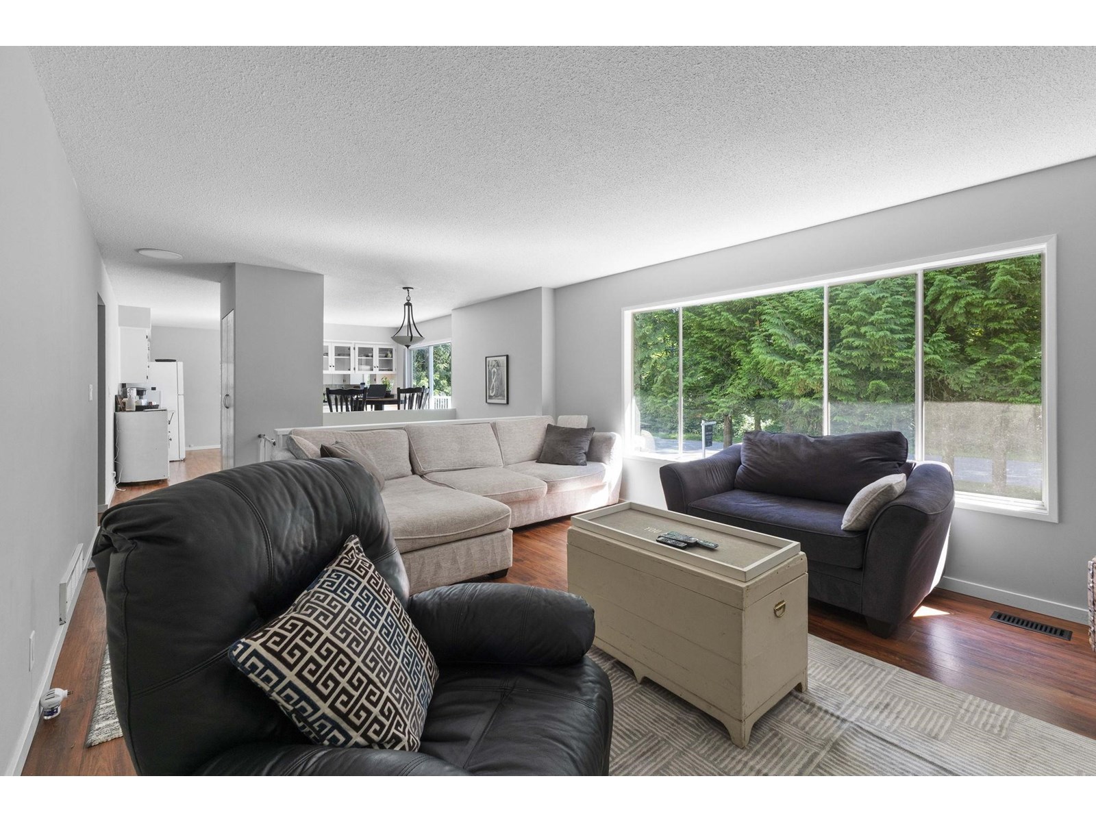 Property at 29615 CAMELOT AVENUE image 5