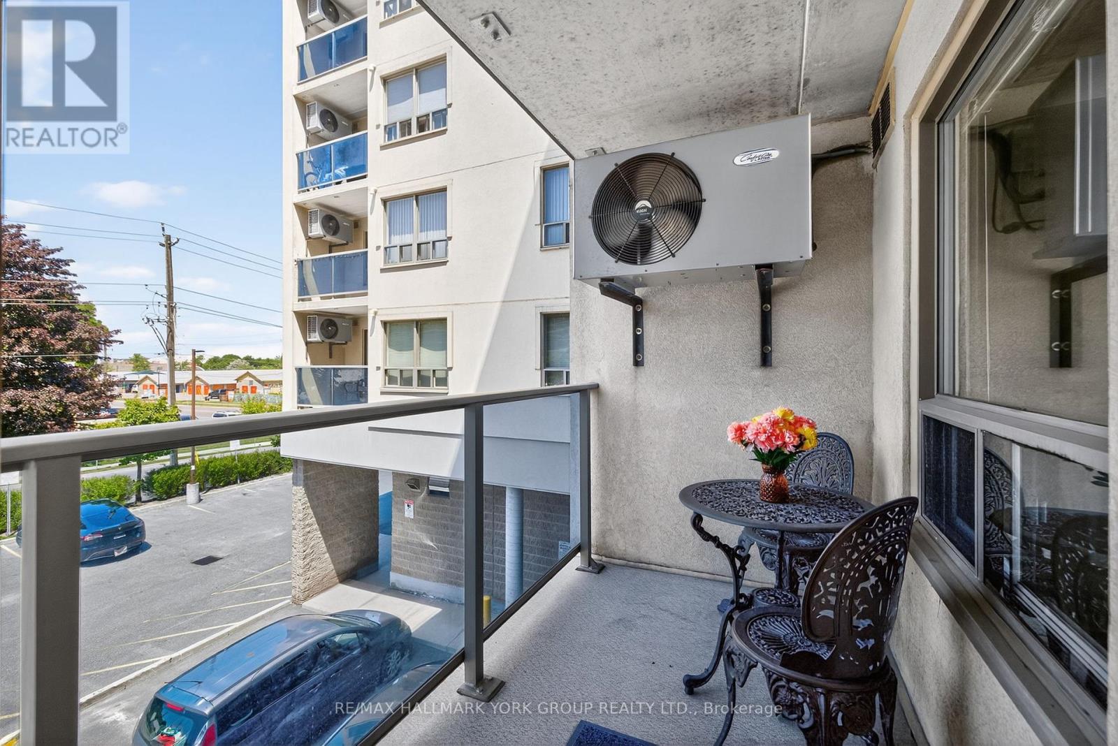 210 - 160 Wellington Street E, Aurora (Aurora Village), Ontario  L4G 1J3 - Photo 36 - N12315207