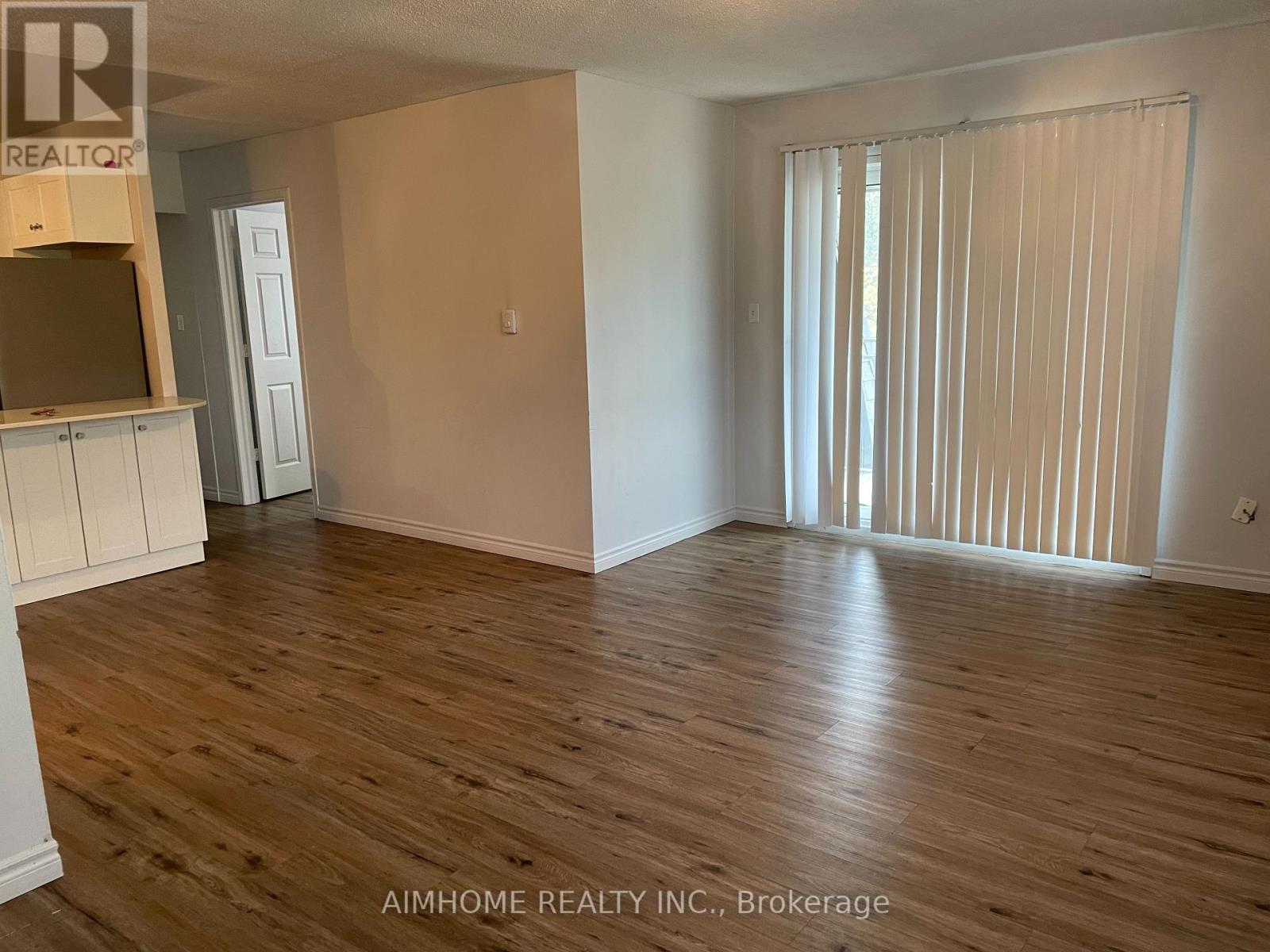 1 - 113 Westmount Road N, Waterloo, Ontario  N2L 5G5 - Photo 15 - X12315151
