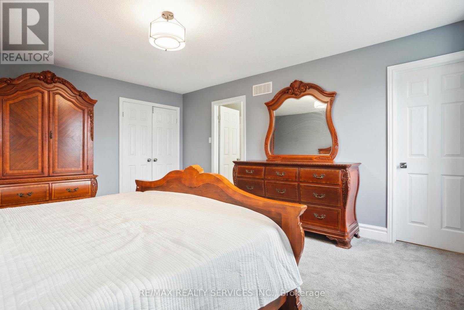 1182 Silverfox Drive, London North, Ontario  N6G 0C8 - Photo 20 - X12315173