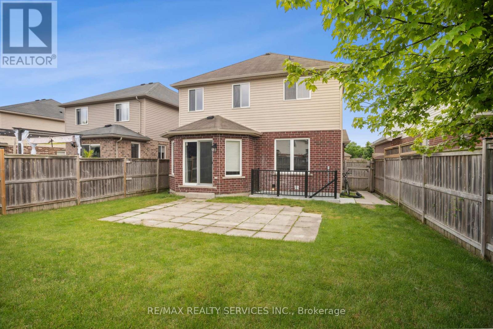 1182 Silverfox Drive, London North, Ontario  N6G 0C8 - Photo 33 - X12315173