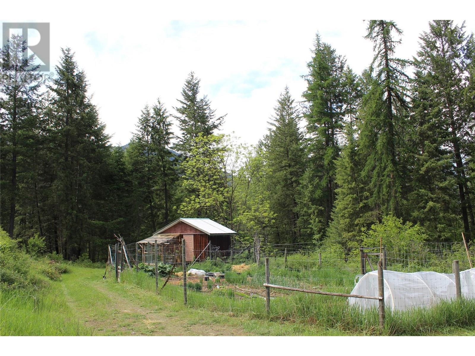10625 Granby Road, Grand Forks, British Columbia  V0H 1H1 - Photo 44 - 10357773