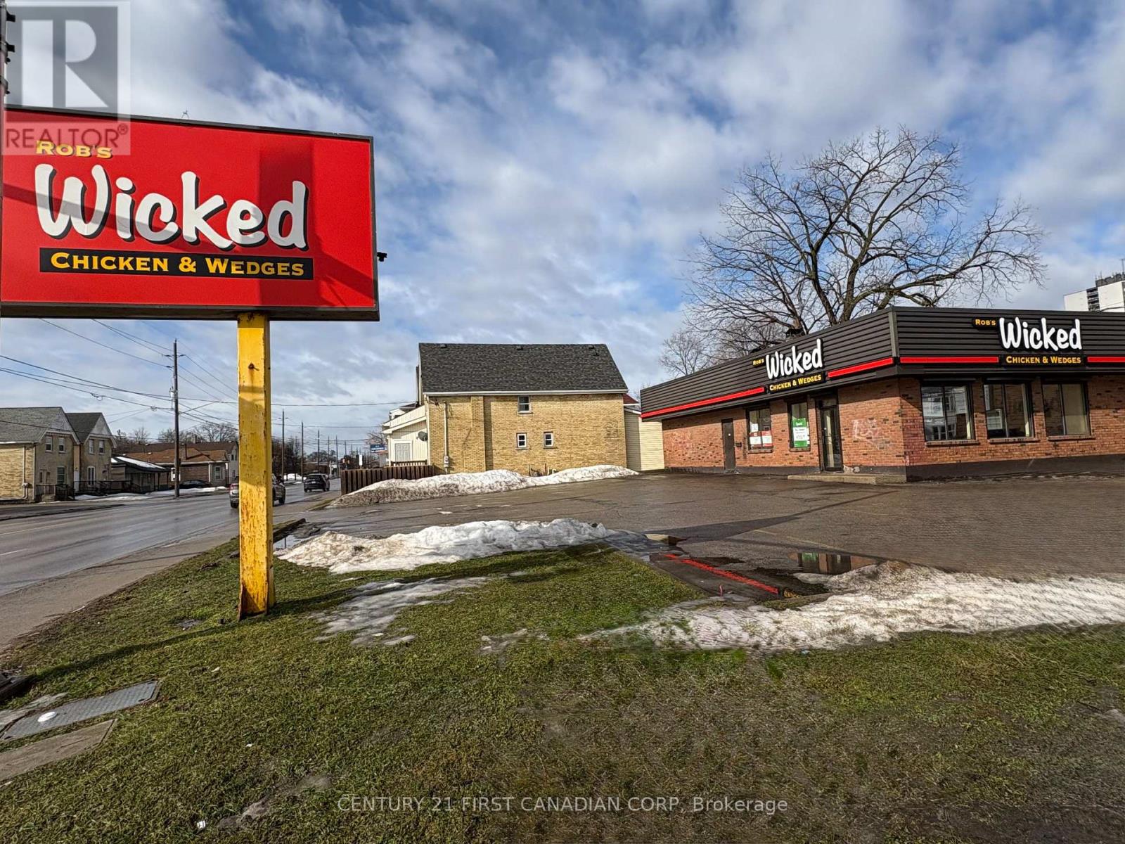466 Horton Street E, London East, Ontario  N6B 1M3 - Photo 3 - X12315338