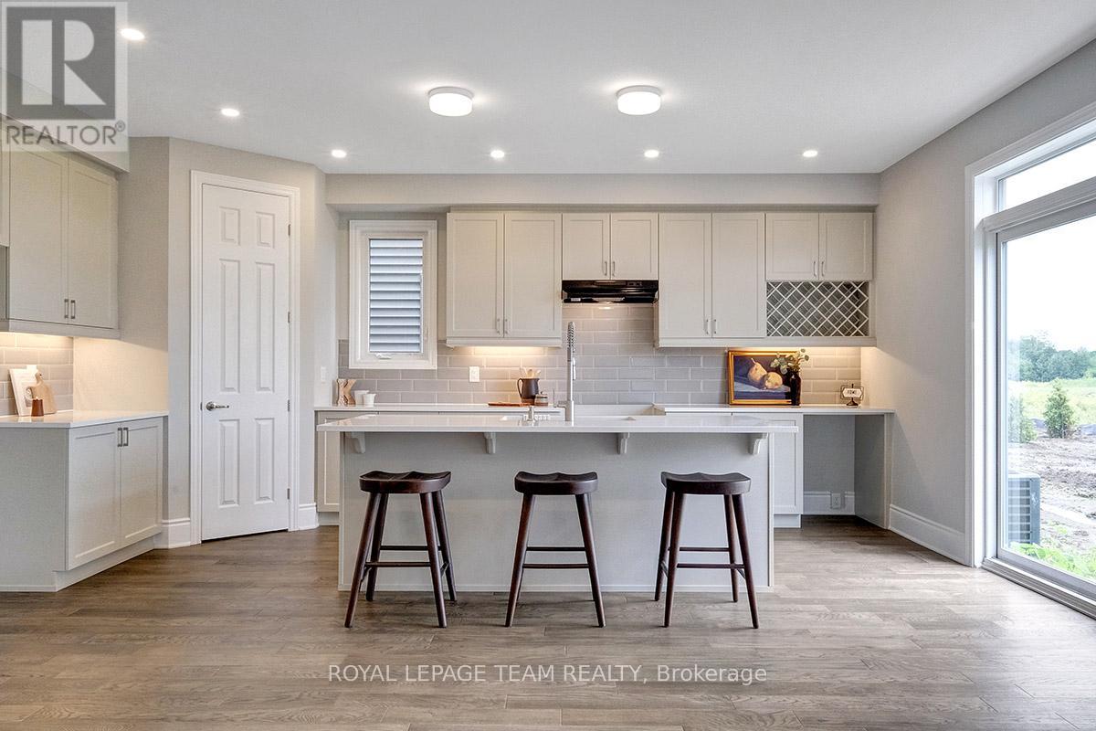 219 Parsnip Mews, Ottawa, Ontario  K0A 2Z0 - Photo 12 - X12315396