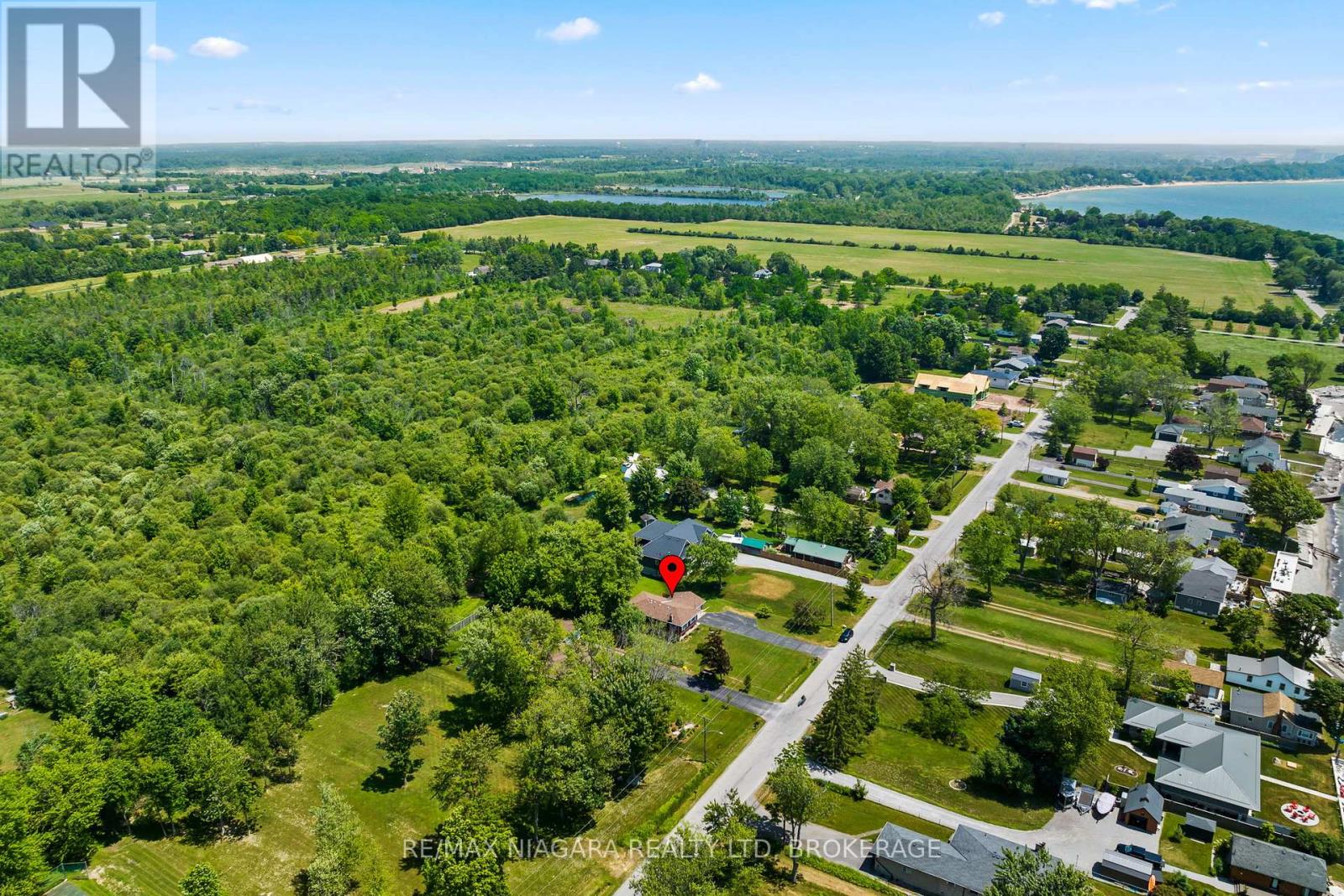 10960 Lakeshore Road, Wainfleet (Lakeshore), Ontario  L3K 5V4 - Photo 32 - X12315392
