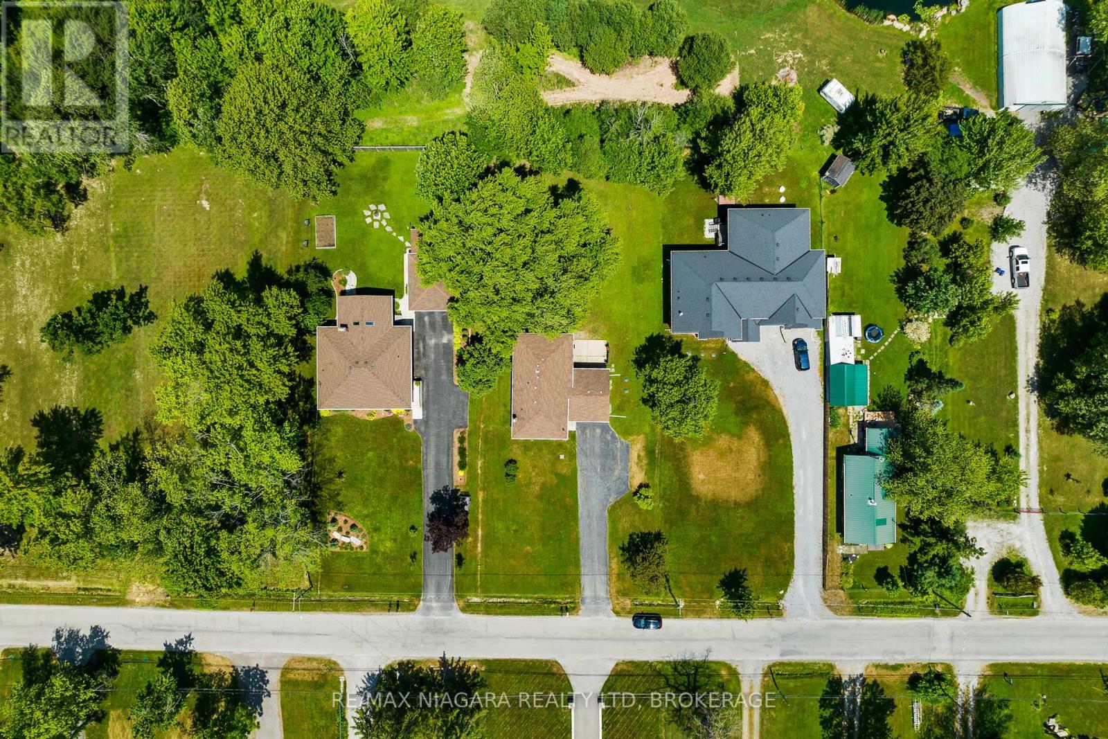 10960 Lakeshore Road, Wainfleet (Lakeshore), Ontario  L3K 5V4 - Photo 33 - X12315392
