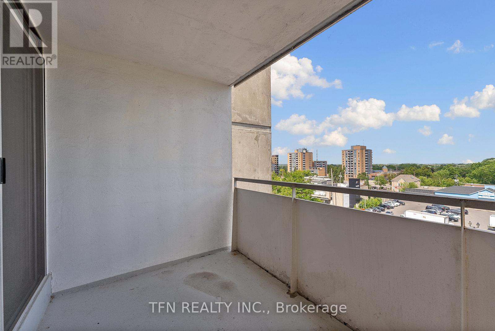 707 - 10330 Yonge Street W, Richmond Hill, Ontario  L4C 5N1 - Photo 25 - N12315248