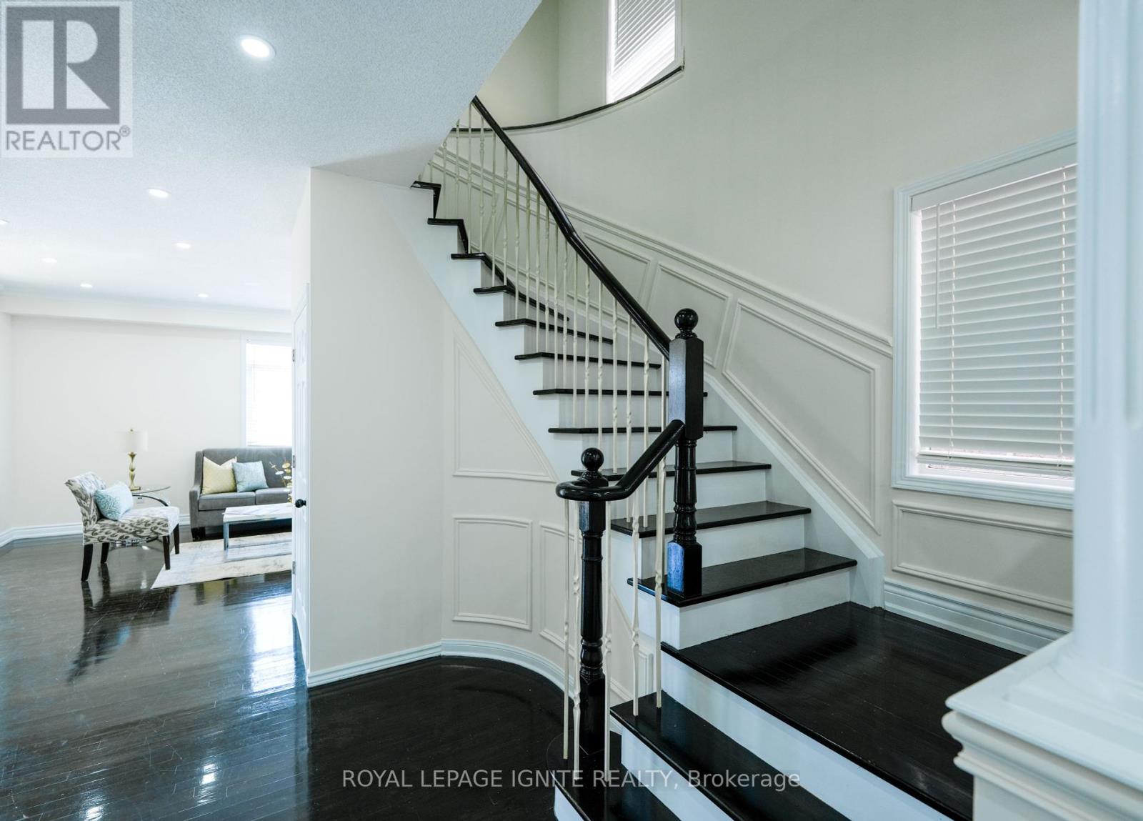 5 Dent Street, Ajax, Ontario  L1T 4E8 - Photo 23 - E12314165