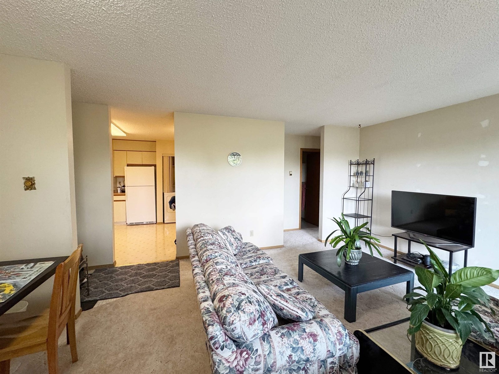 Property at #312 2315 119 ST NW image 2