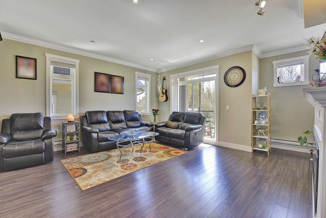 6 14285 64 Avenue, Surrey, British Columbia  V3W 1Z2 - Photo 4 - R3031871