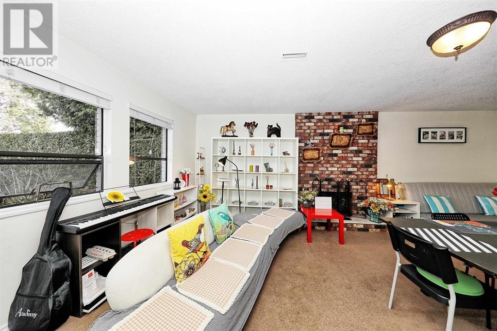 4080 Regent Street, Richmond, British Columbia  V7E 4V6 - Photo 3 - R3032021