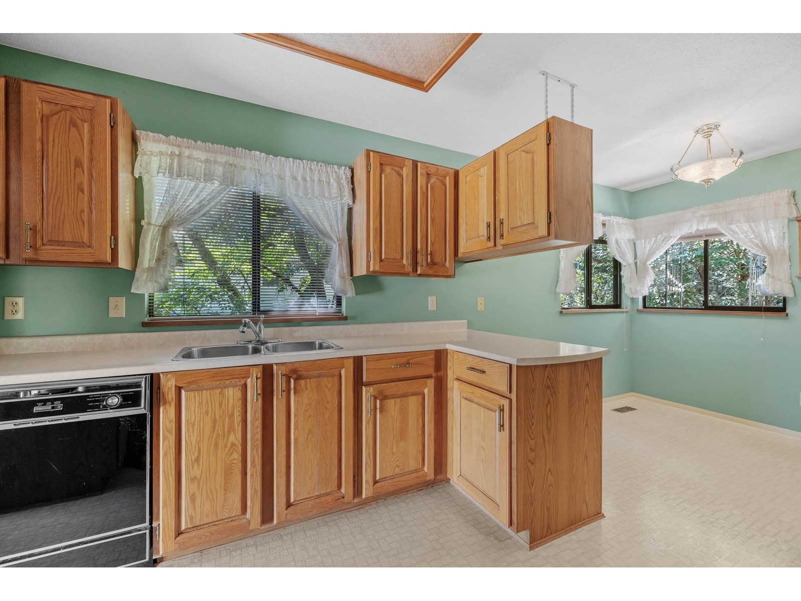 20886 94b Avenue, Langley, British Columbia  V1M 2B1 - Photo 13 - R3031773