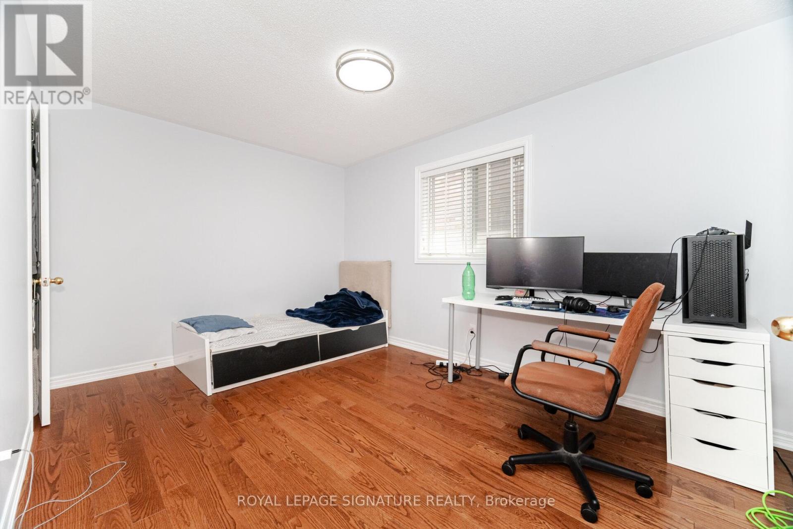 443 Comiskey Crescent, Mississauga, Ontario  L5W 0C7 - Photo 35 - W12315232