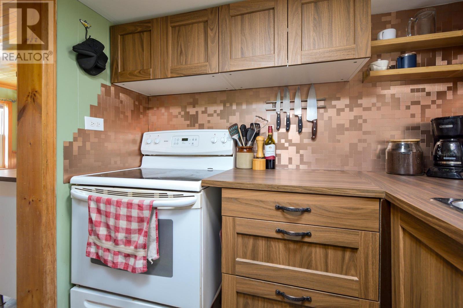 8982 Pepperell Street, St. Peter's, Nova Scotia  B0E 3B0 - Photo 12 - 202513800