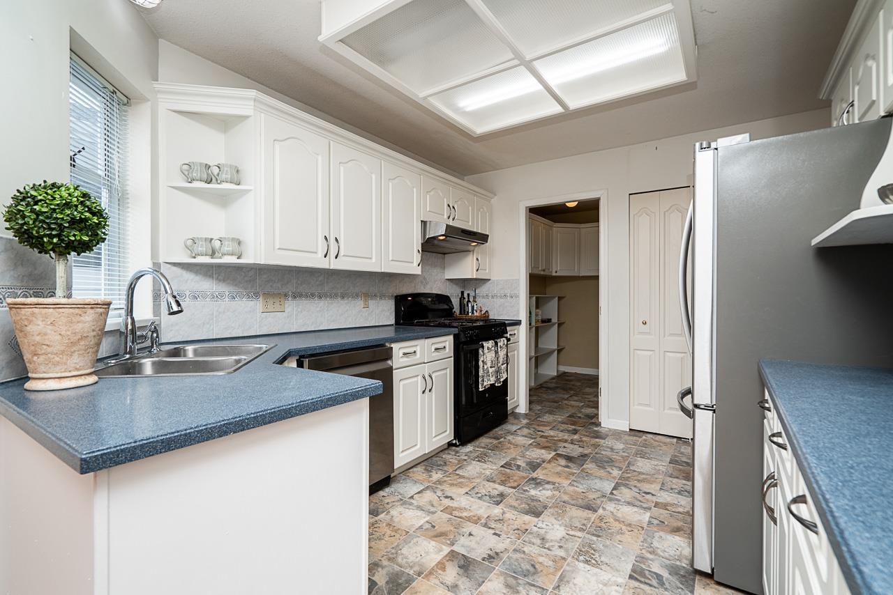 Property at 15233 MARINE DRIVE image 5