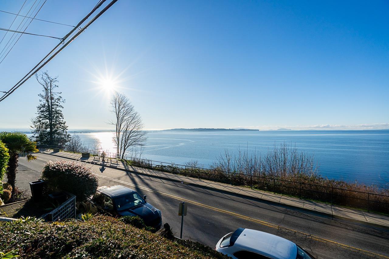 Listing Picture 13 of 21 : 15233 MARINE DRIVE, White Rock - 魯藝地產 Yvonne Lu Group - MLS Medallion Club Member