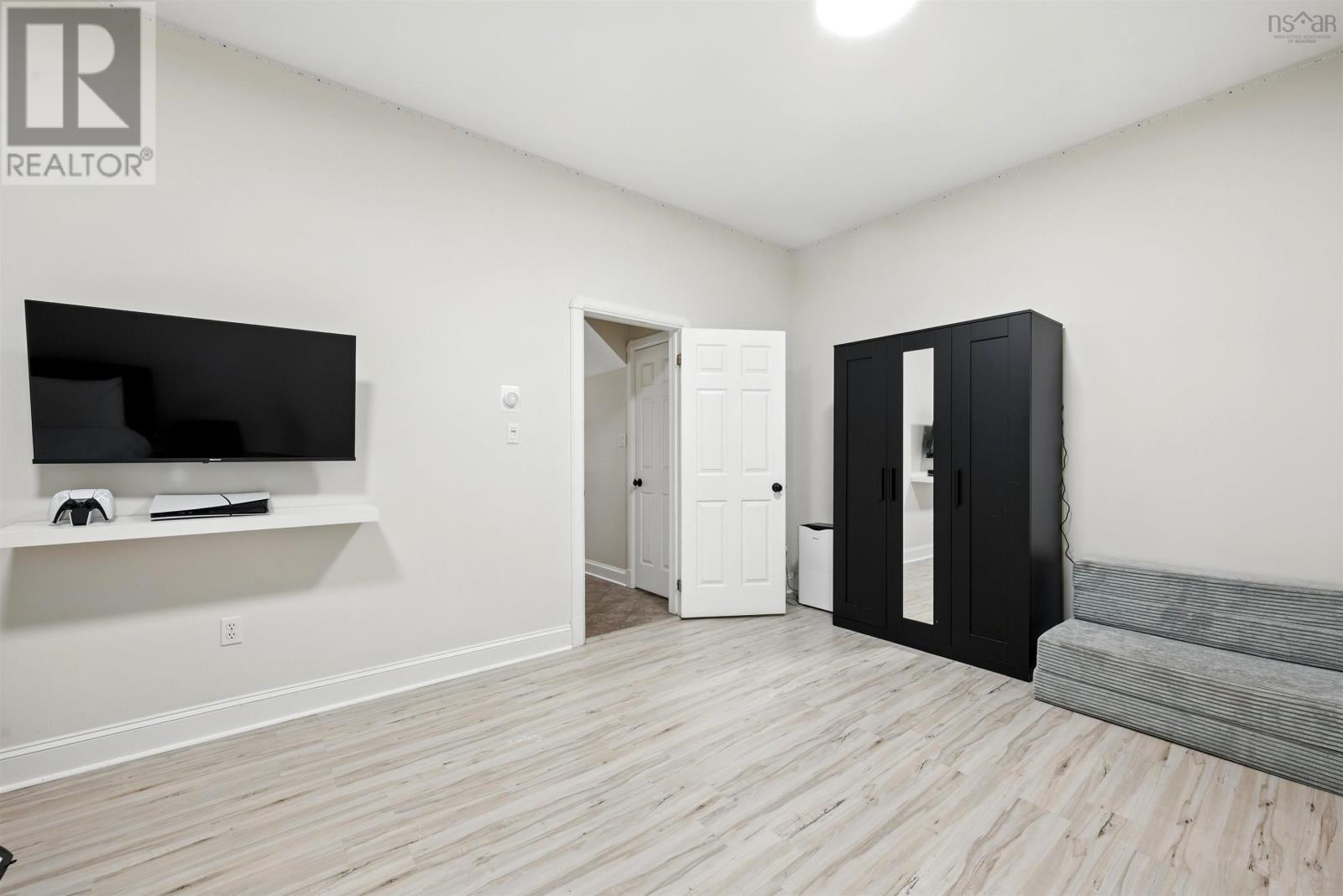 221 Spinnaker Drive, Halifax Peninsula, Nova Scotia  B3N 3C3 - Photo 8 - 202517807