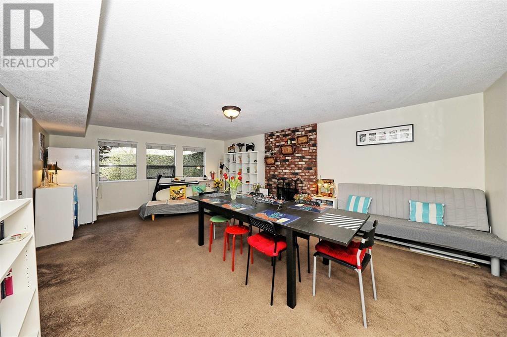 4080 Regent Street, Richmond, British Columbia  V7E 4V6 - Photo 5 - R3032021