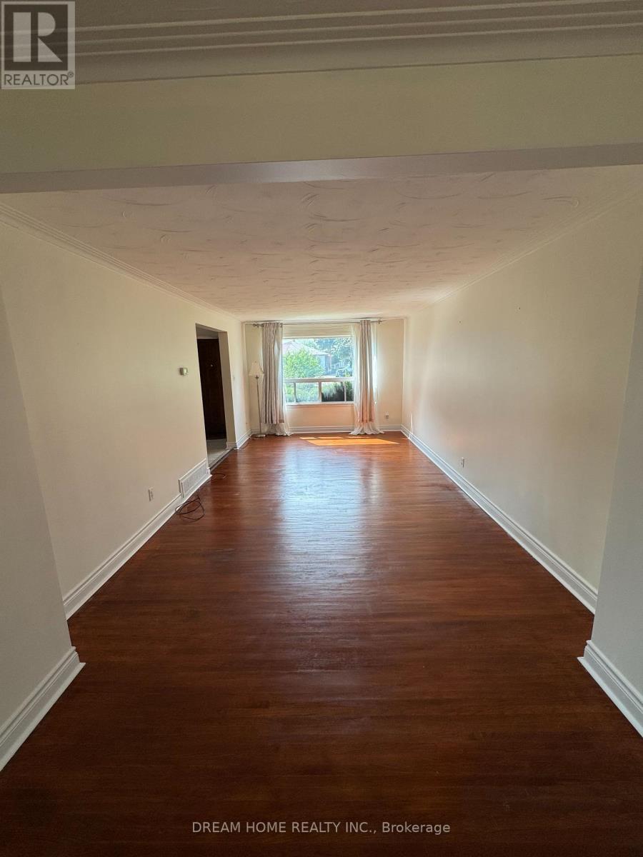 Property at 22 BEETHOVEN COURT image 4
