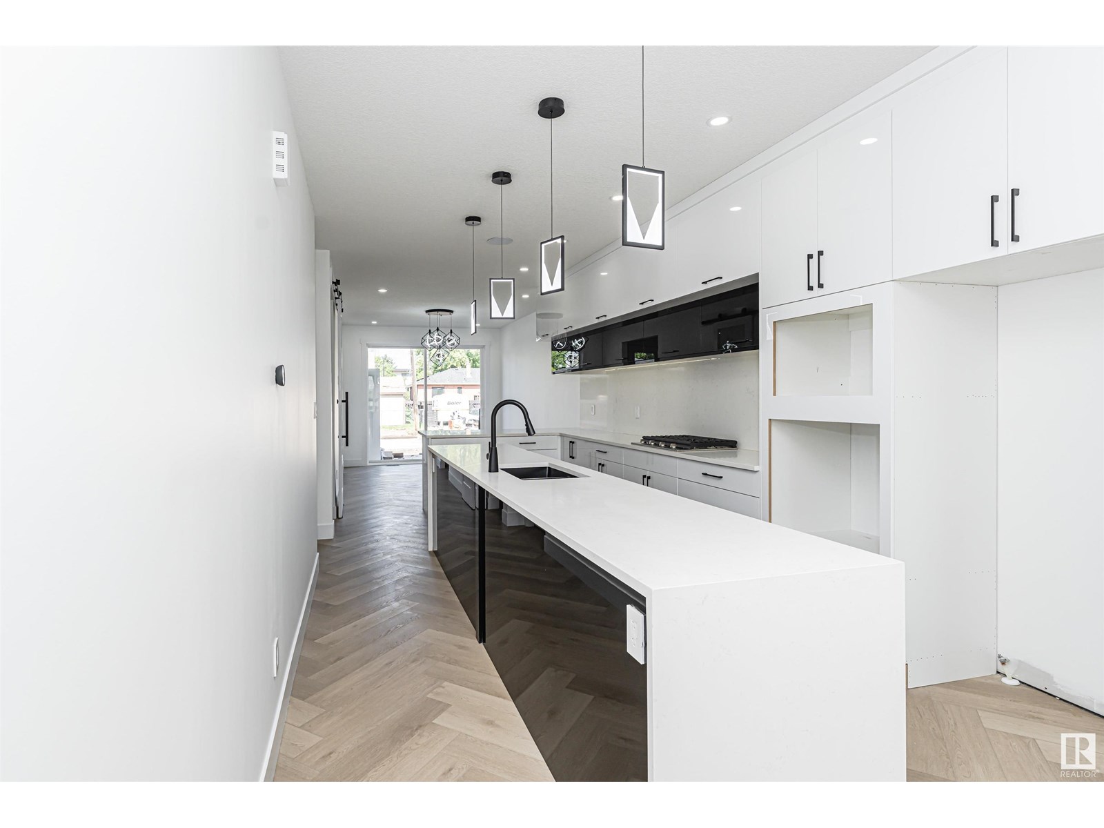 9622 86 St Nw, Edmonton, Alberta  T6C 3E9 - Photo 12 - E4450323