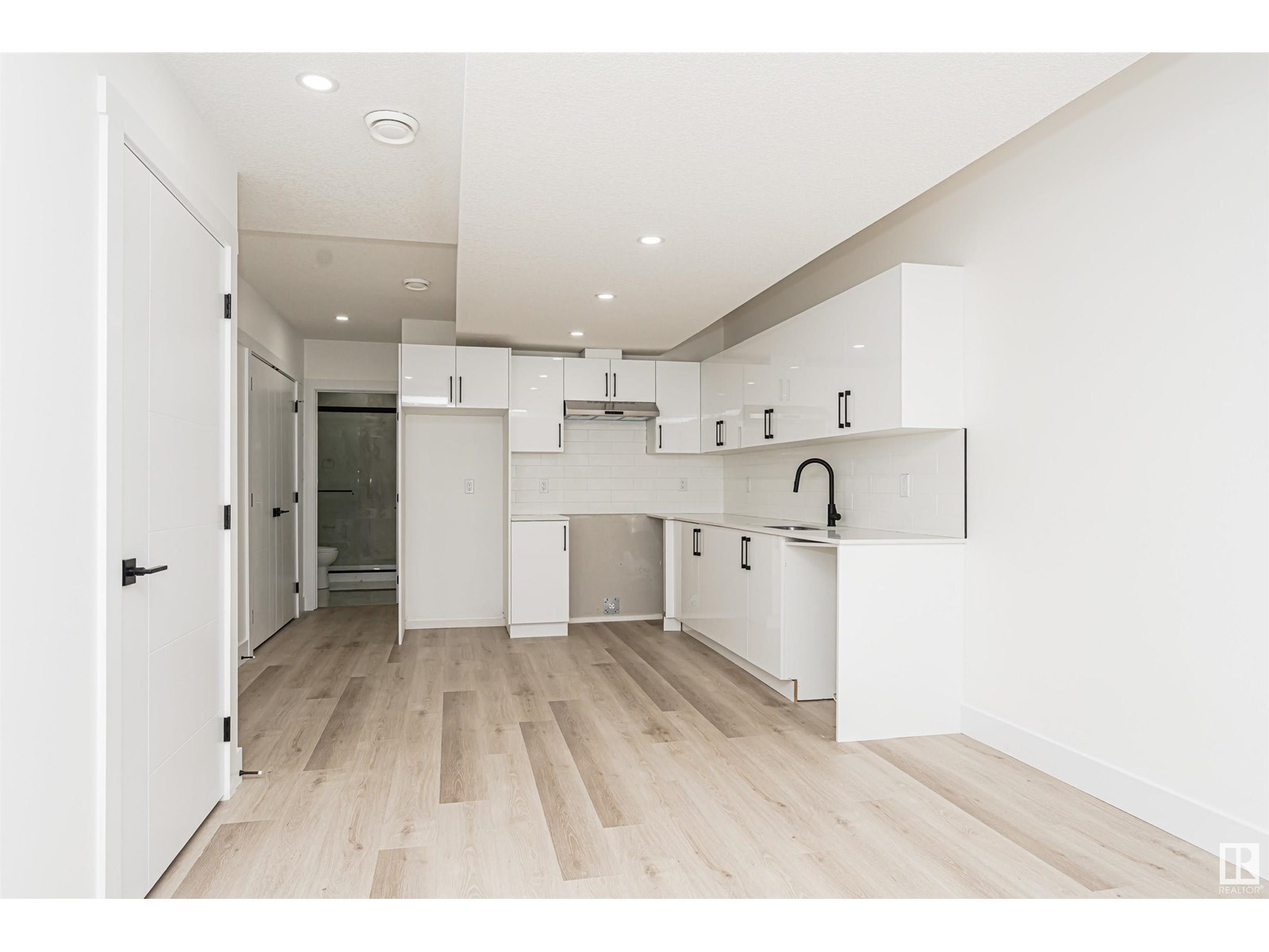 9622 86 St Nw, Edmonton, Alberta  T6C 3E9 - Photo 48 - E4450323