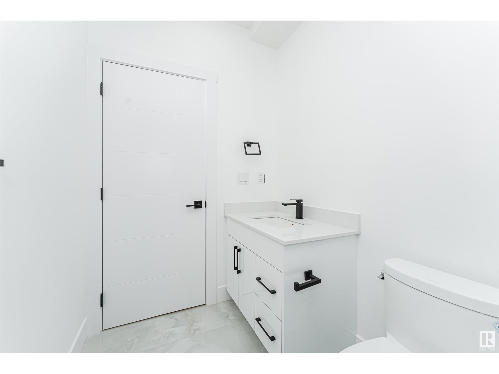 9622 86 St Nw, Edmonton, Alberta  T6C 3E9 - Photo 54 - E4450323