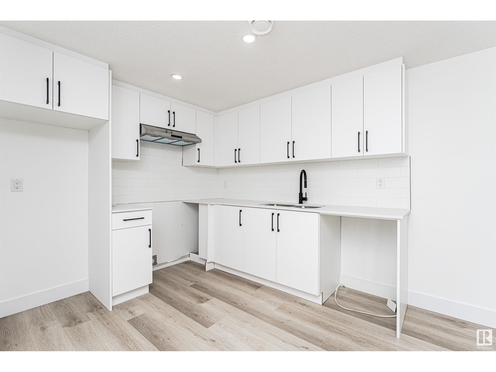 9624 86 St Nw, Edmonton, Alberta  T6C 3E9 - Photo 48 - E4450325