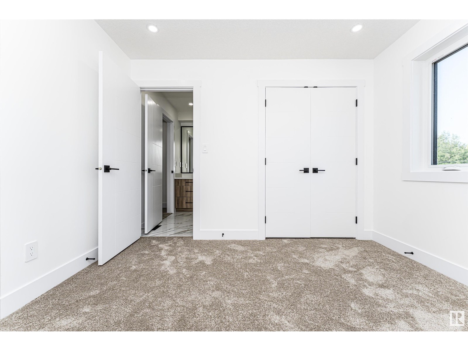 9624 86 St Nw, Edmonton, Alberta  T6C 3E9 - Photo 40 - E4450325