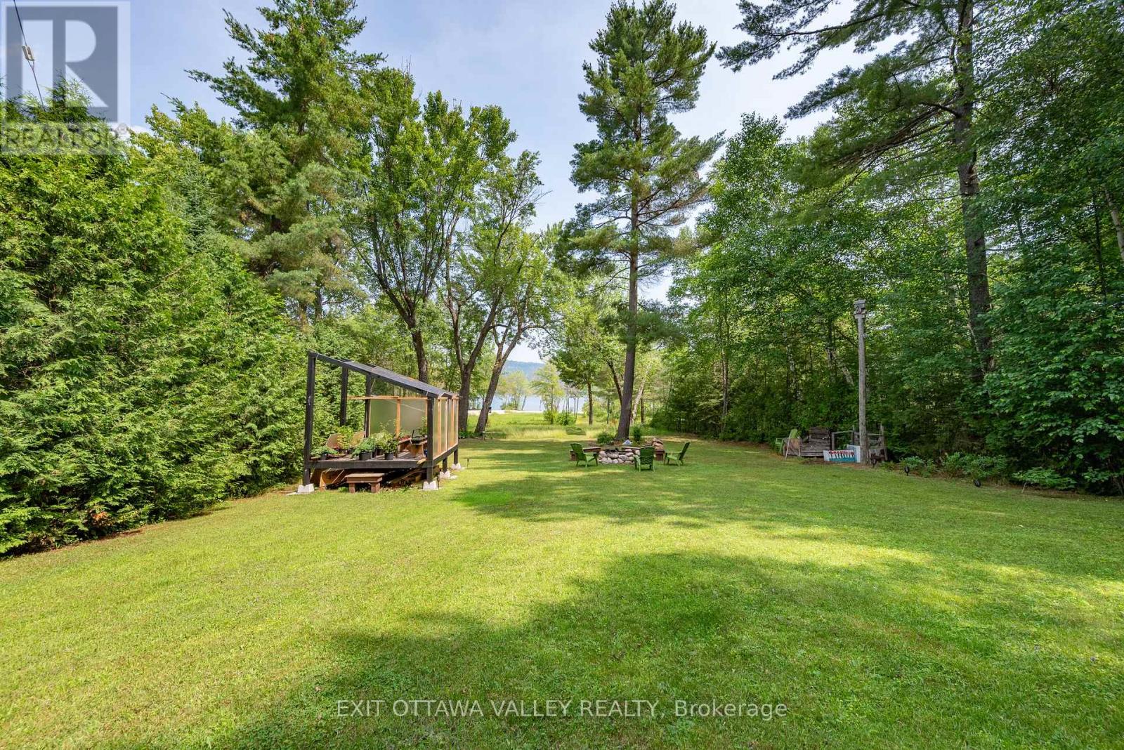 10 Ryans Camp Lane, Laurentian Hills, Ontario  K0J 1P0 - Photo 29 - X12315460