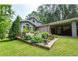10 RYANS CAMP LANE, Laurentian Hills, Ontario