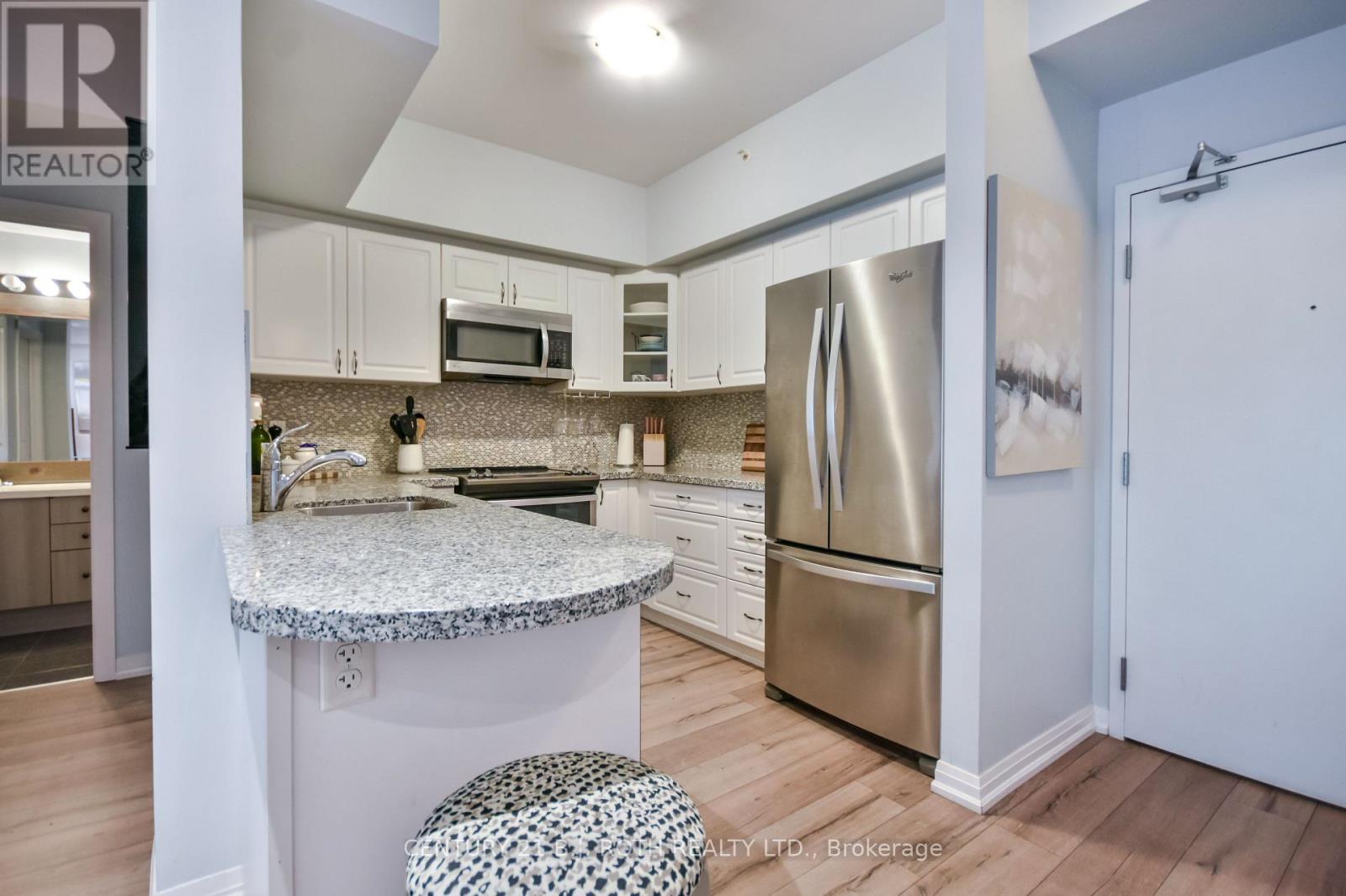Property at 107 - 306 ESSA ROAD image 4