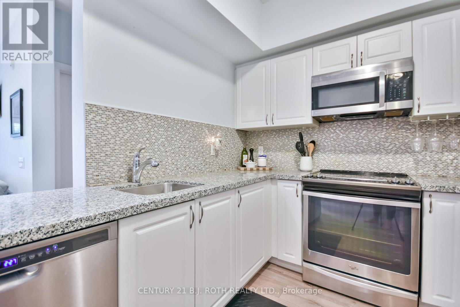 Property at 107 - 306 ESSA ROAD image 5