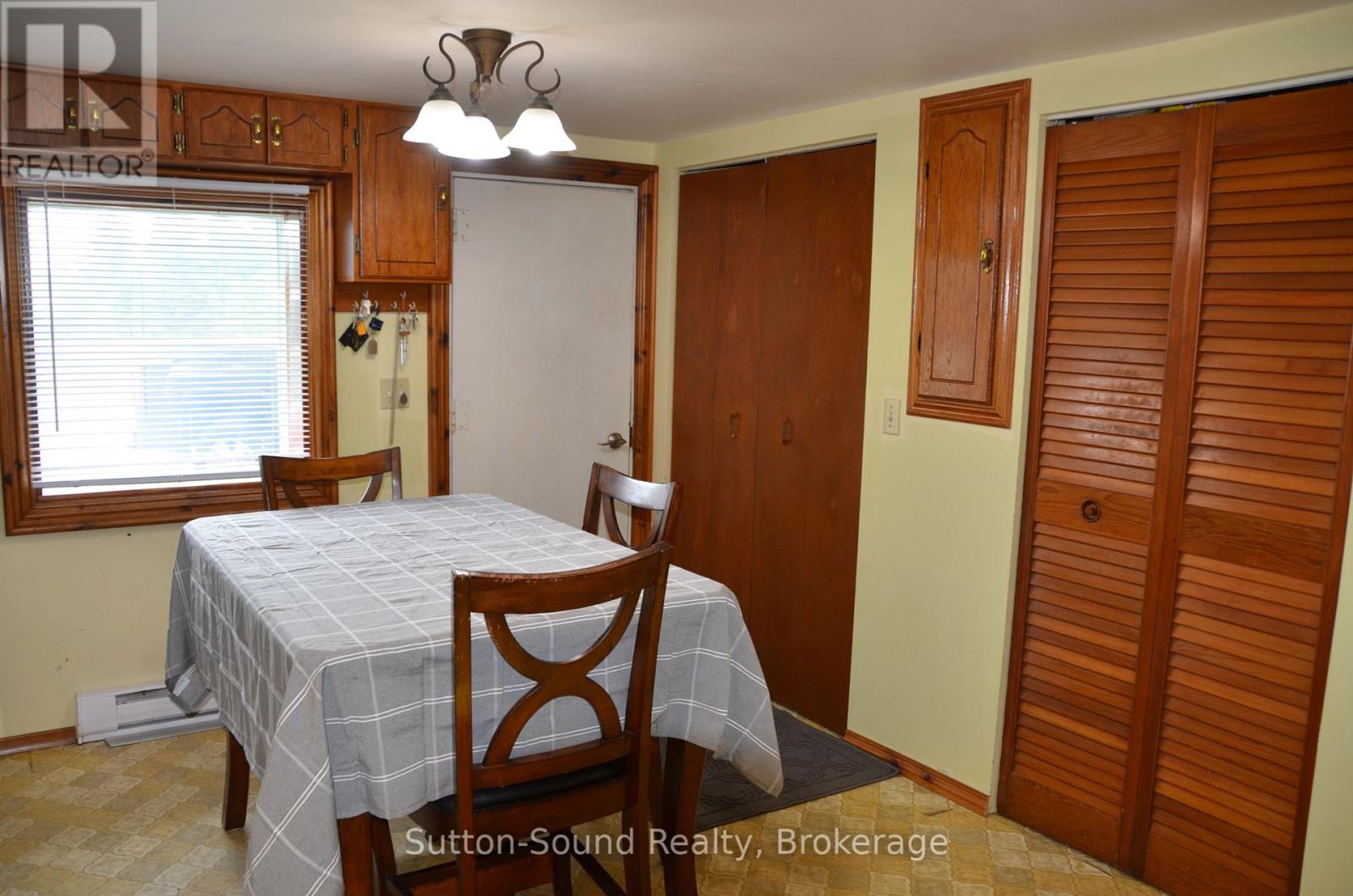 402432 Grey Road 4, West Grey, Ontario  N0H 1R0 - Photo 48 - X12315464
