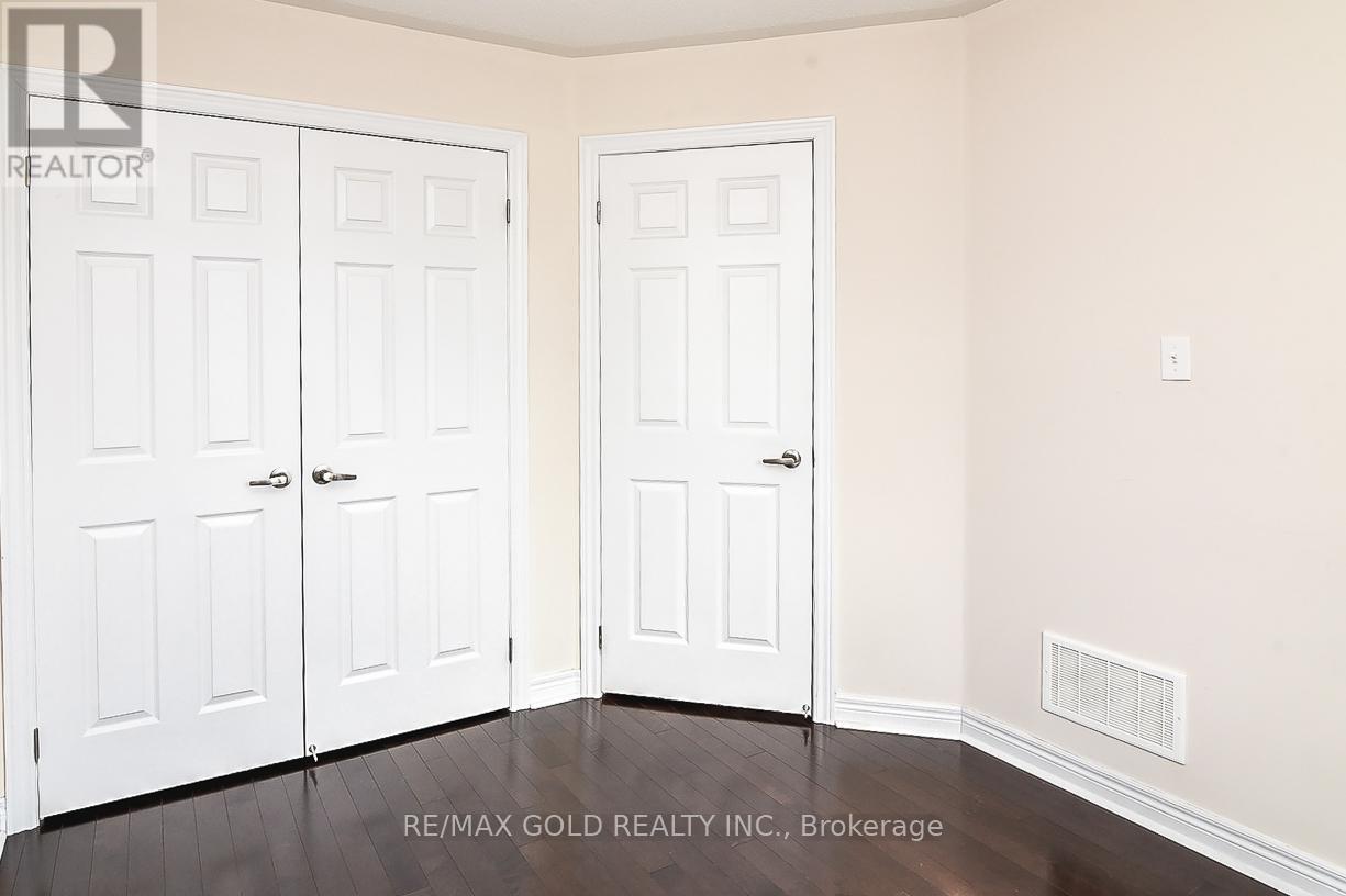 6 Keith Crescent, Niagara-On-The-Lake, Ontario  L0S 1J0 - Photo 10 - X12315321