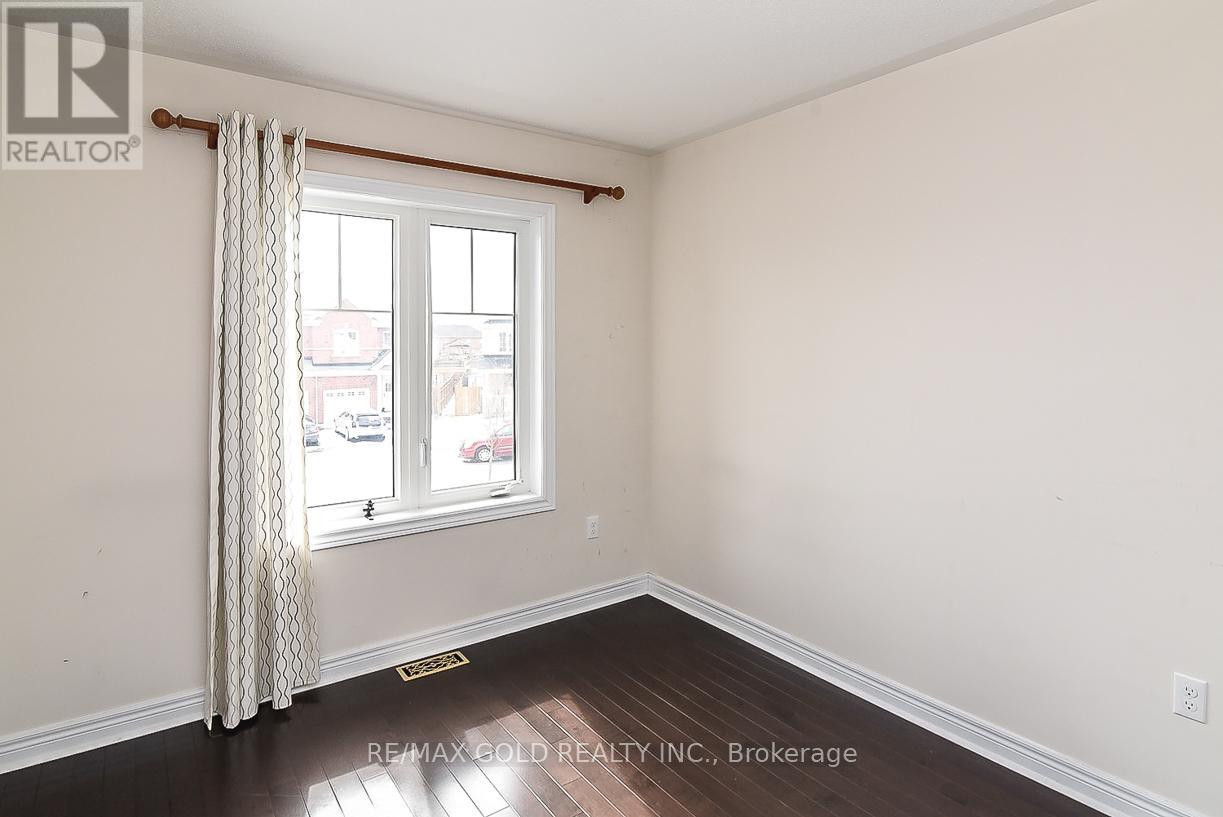6 Keith Crescent, Niagara-On-The-Lake, Ontario  L0S 1J0 - Photo 11 - X12315321