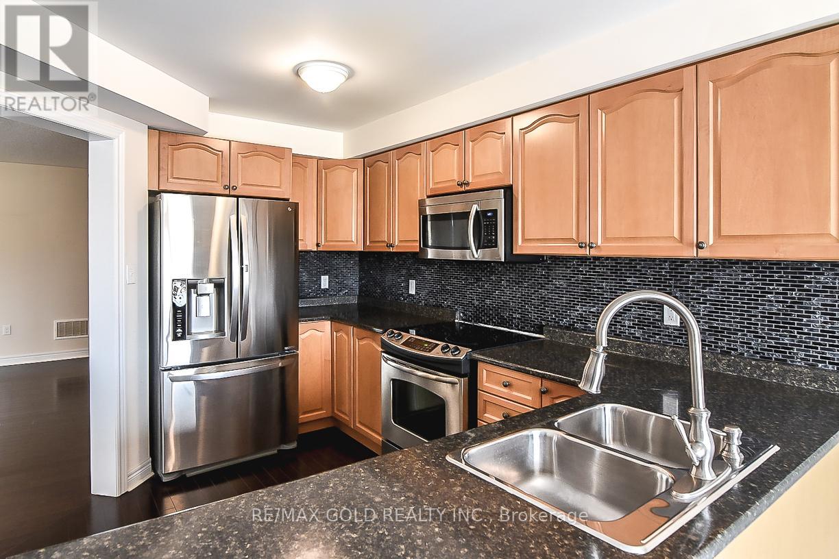 6 Keith Crescent, Niagara-On-The-Lake, Ontario  L0S 1J0 - Photo 5 - X12315321