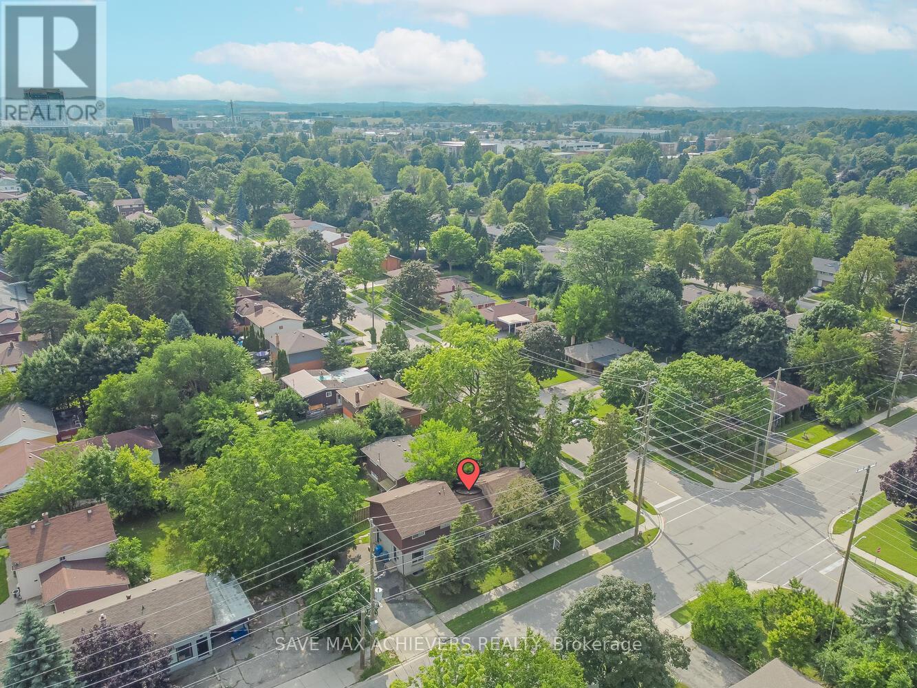 367 Holly Street N, Waterloo, Ontario  N2L 4G2 - Photo 2 - X12262824