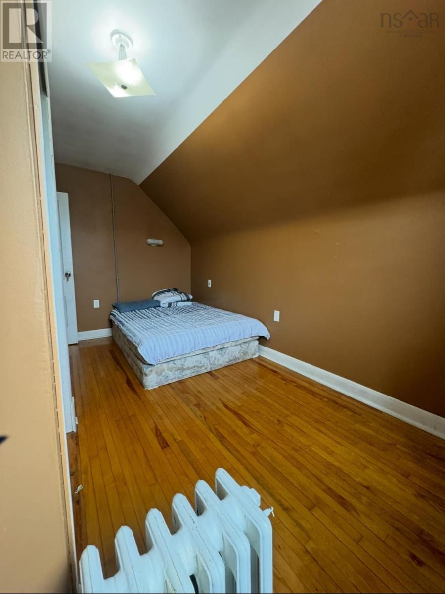 169 Victoria Street, Glace Bay, Nova Scotia  B1A 2Z7 - Photo 17 - 202511562