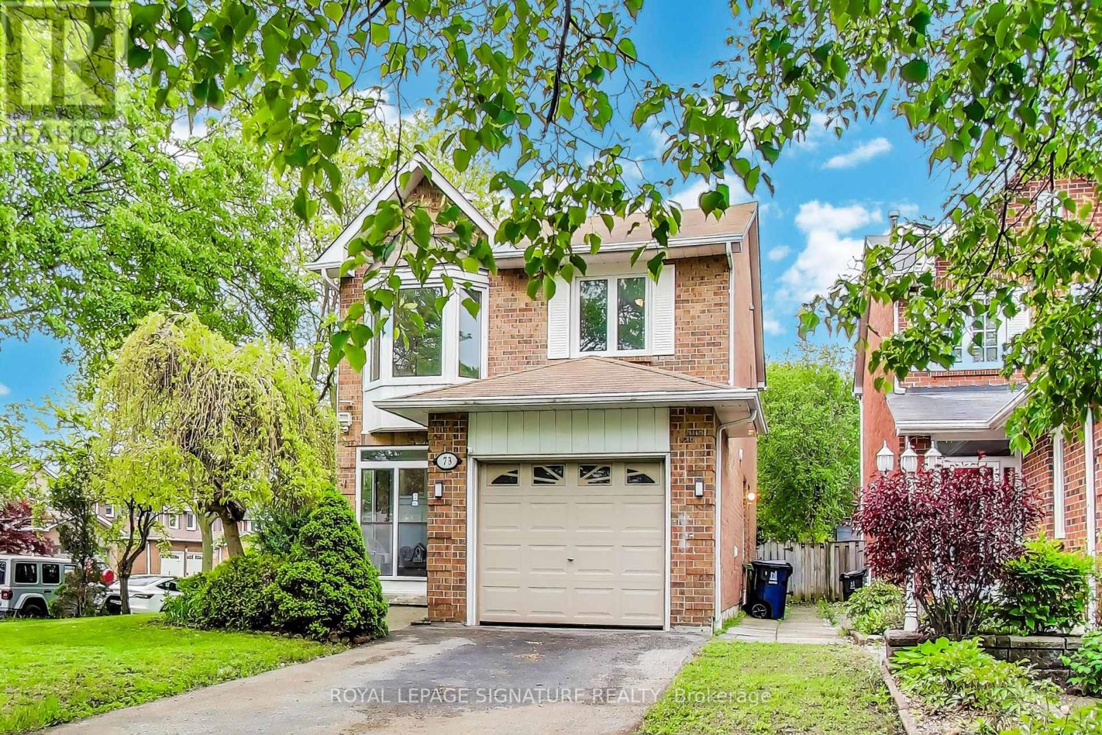 Property at 73 PARADE SQUARE image 2