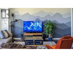 2106 - 15 ICEBOAT TERRACE, Toronto, Ontario