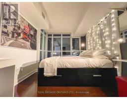 2608 - 15 ICEBOAT TERRACE, Toronto, Ontario