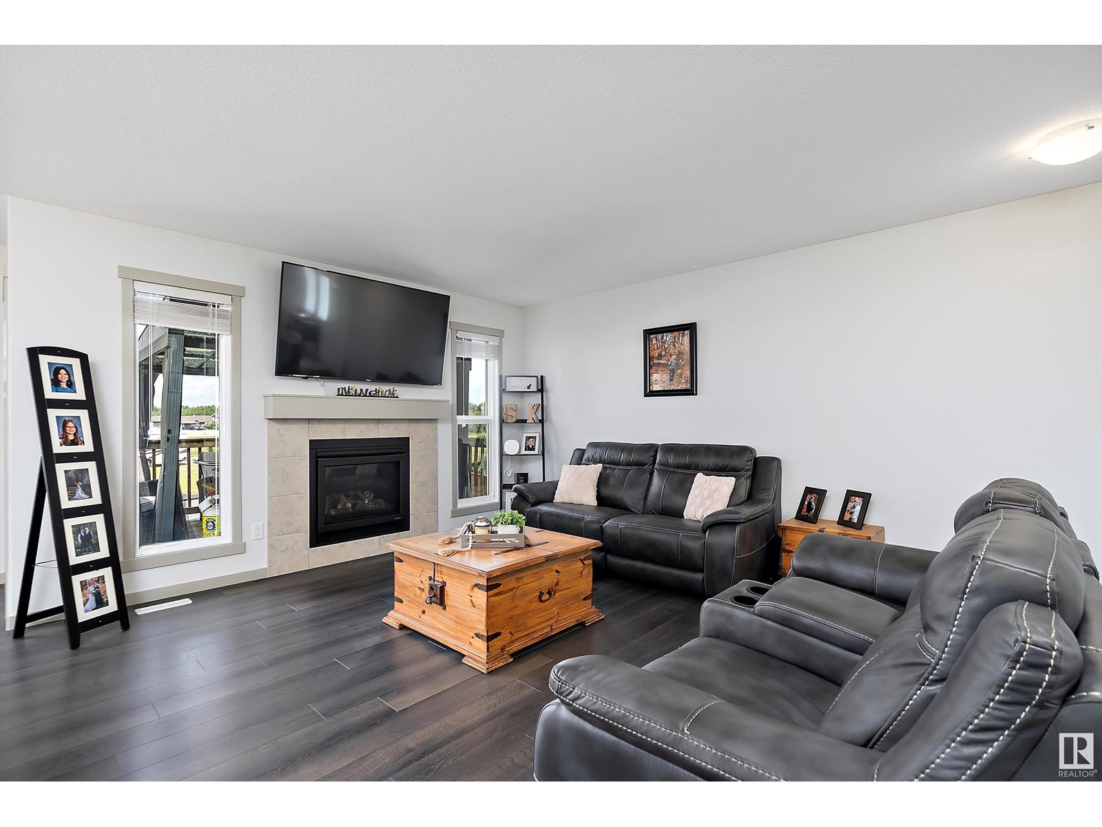 Property at 1817 WESTERRA LO image 5