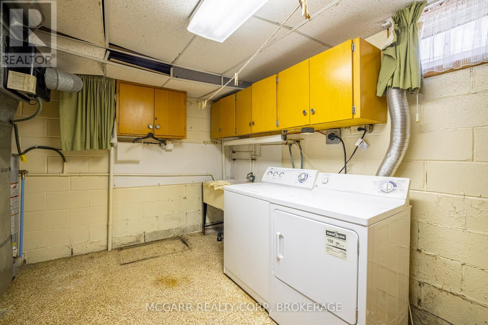 160 Main Street, St. Catharines, Ontario  L2N 4V5 - Photo 28 - X12315564