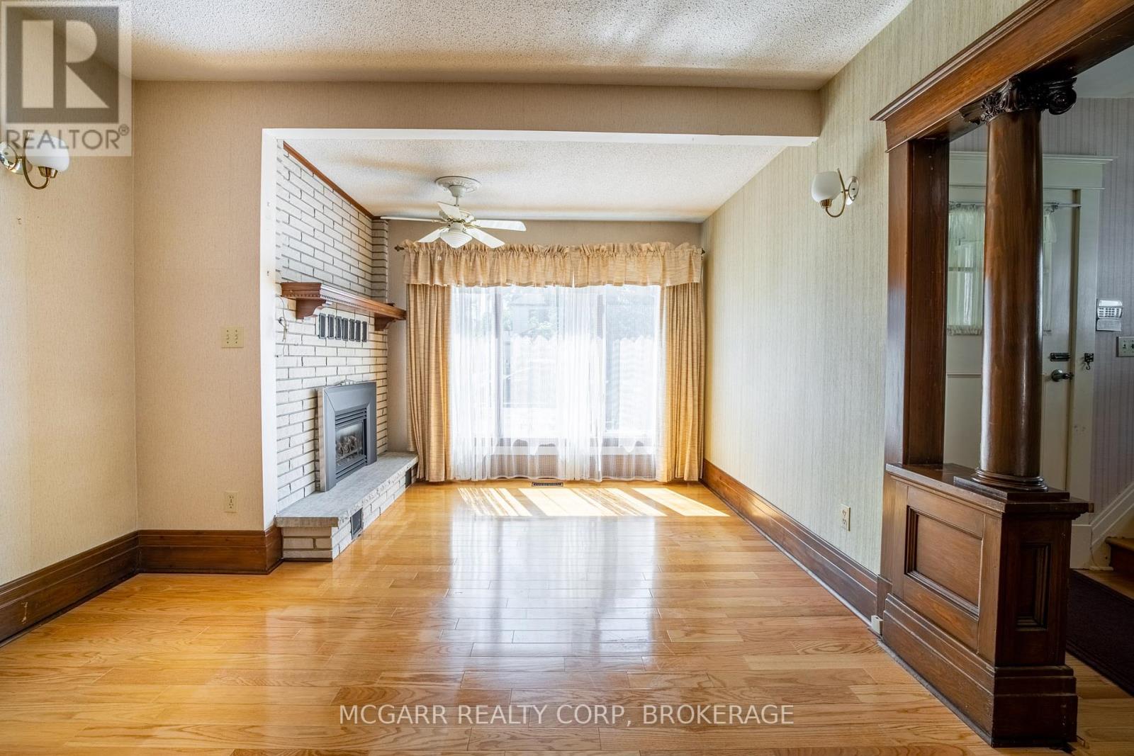 160 Main Street, St. Catharines, Ontario  L2N 4V5 - Photo 8 - X12315564