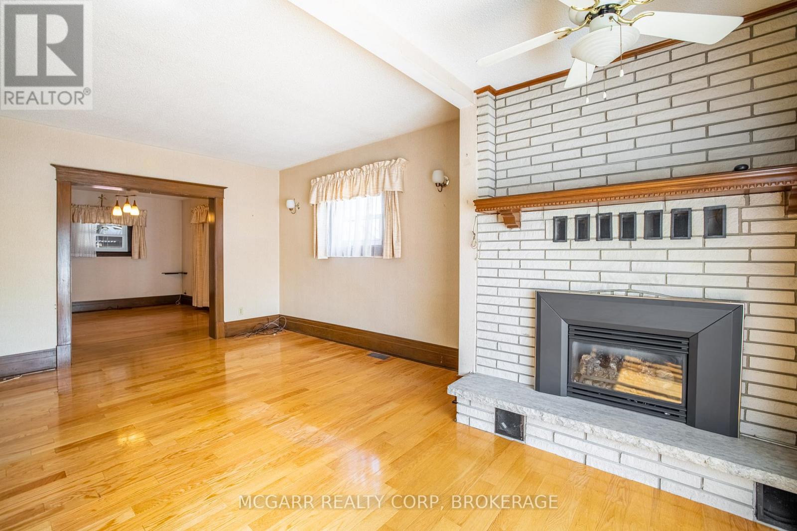 160 Main Street, St. Catharines, Ontario  L2N 4V5 - Photo 9 - X12315564