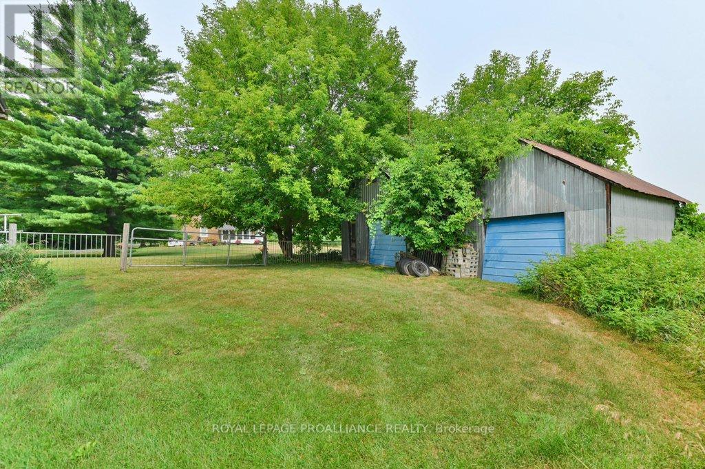 39 Palmateer Road, Tweed (Hungerford (Twp)), Ontario  K0K 3J0 - Photo 29 - X12315534