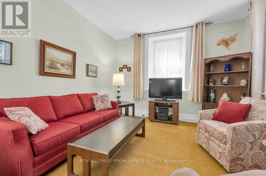 39 Palmateer Road, Tweed (Hungerford (Twp)), Ontario  K0K 3J0 - Photo 5 - X12315534